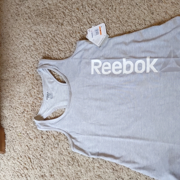 NWT Rebook Tank - Picture 2 of 6